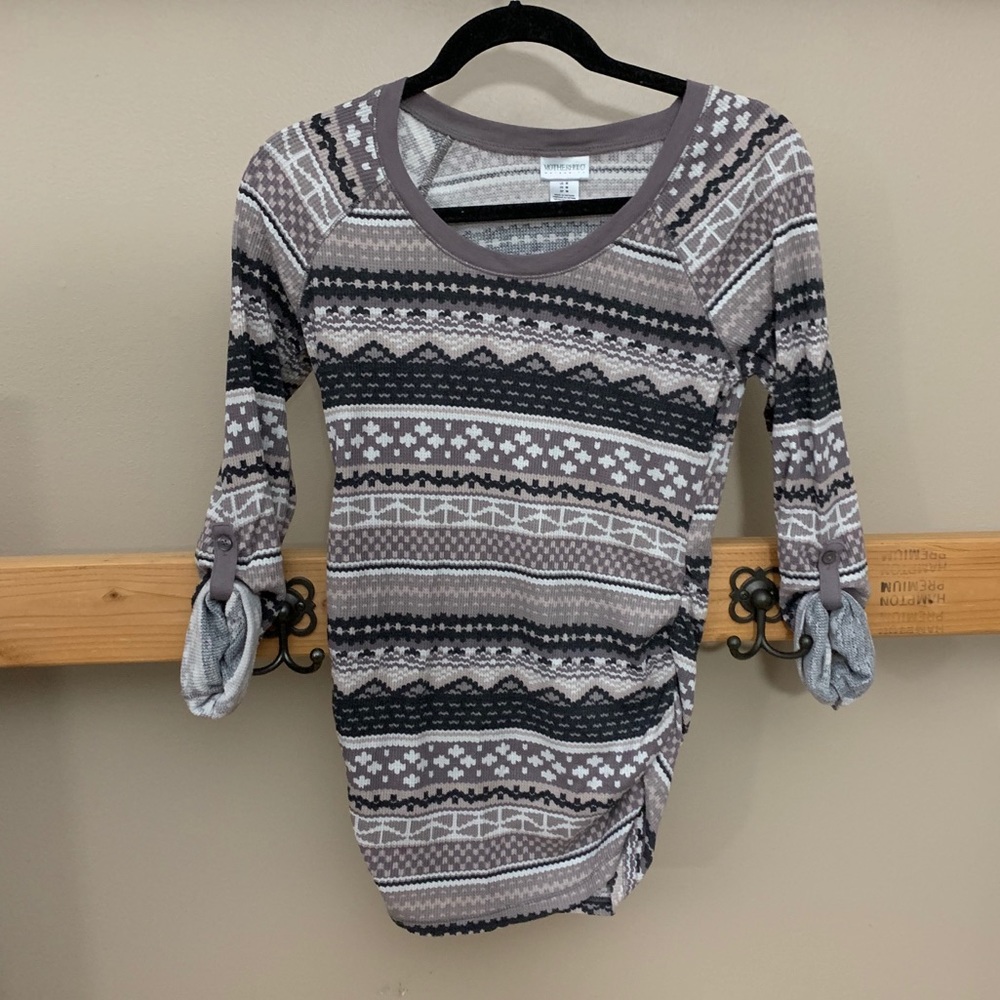 Maternity shirt